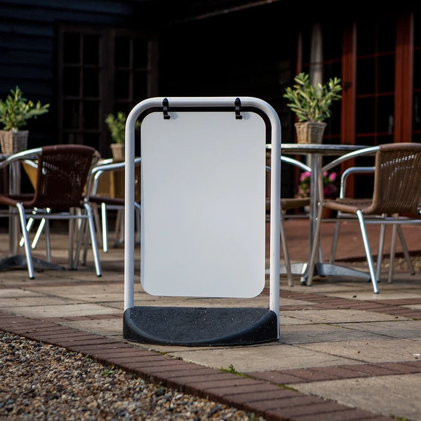  Eco Swinger White Frame Aluminium Panel Plain In Situ