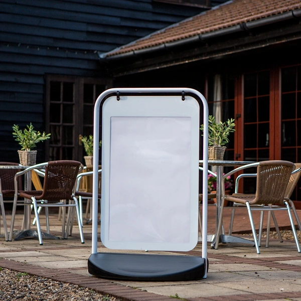  Swinger 3000 White Frame Poster Pocket Plain In Situ